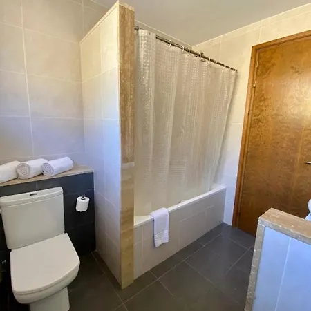 Campalans Rural Mobilhomes Hotel Borreda