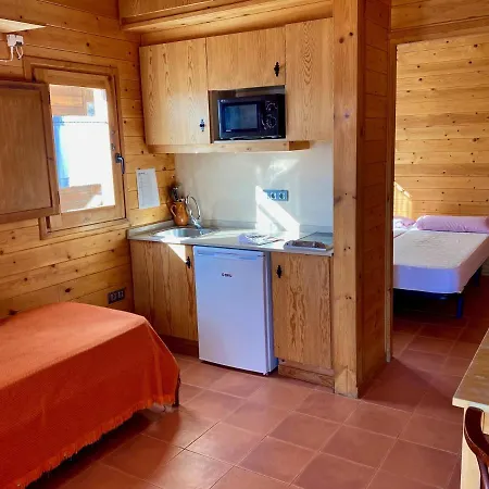 Campalans Rural Mobilhomes Hotel