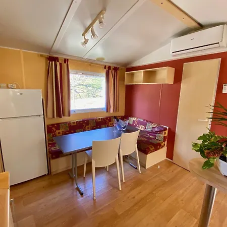 Hotel Campalans Rural Mobilhomes
